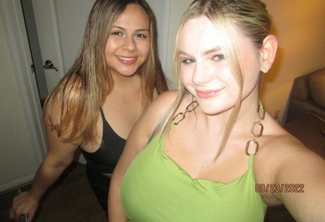 Emily V onlyfans naked leaks