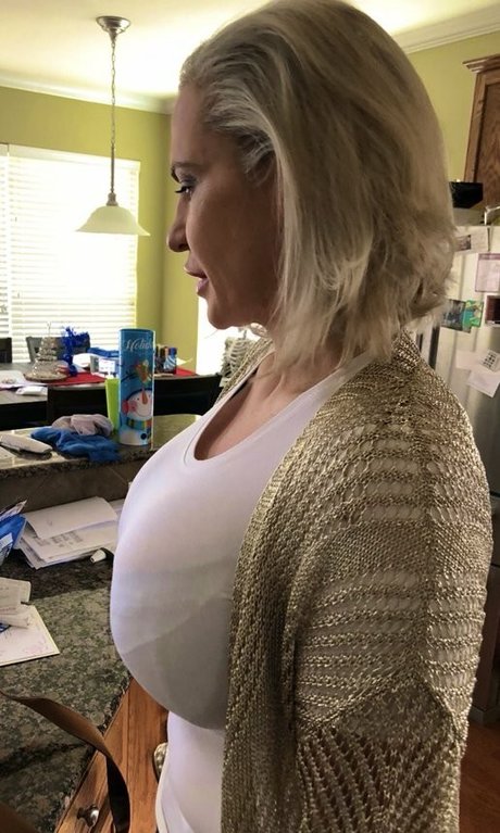 Tori Hendricz leaked onlyfans content