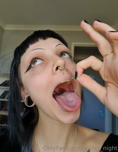 vi0let night leaked nudes onlyfans