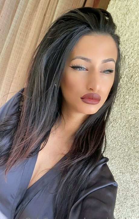 emmietinker onlyfans leams