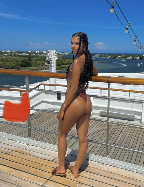 Tainamaria_ desnuda onlyfans