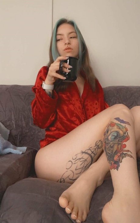 violets cabaret onlyfans pic