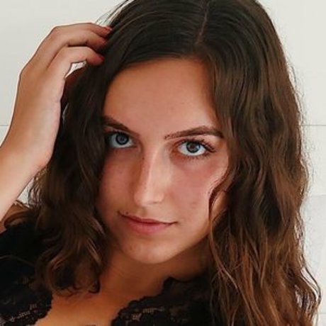 hang with bre onlyfans leak nudes