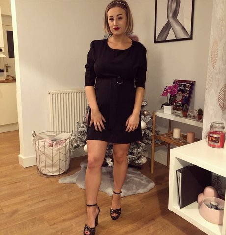 face onlyfans porn illustration