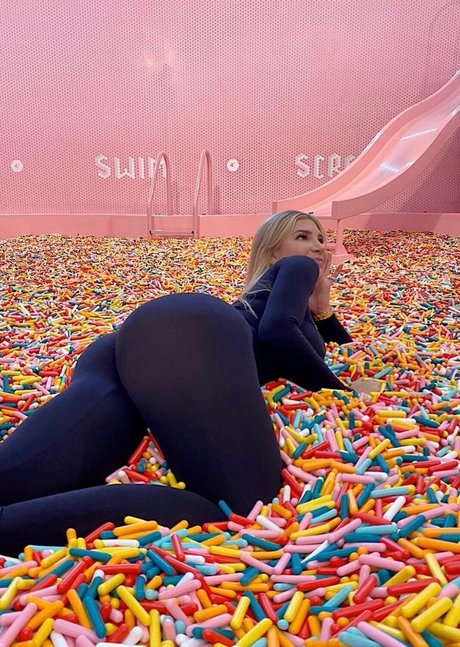 Lauren Pisciotta onlyfans naked pics