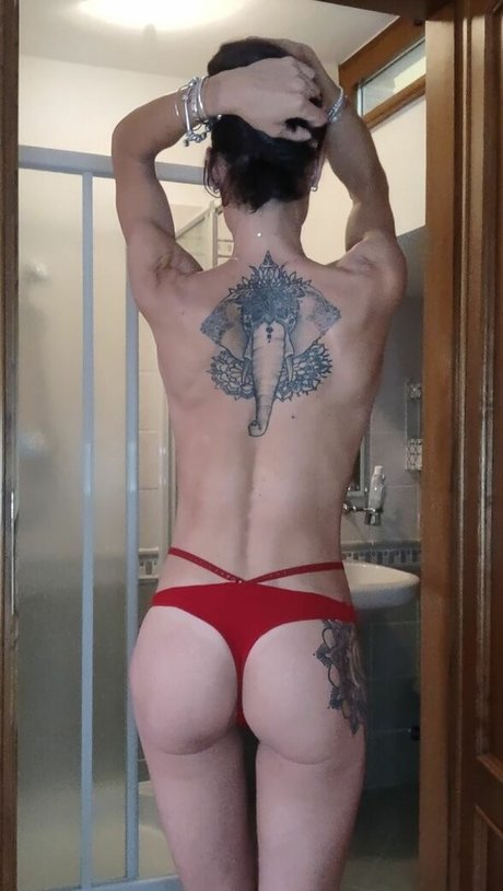 naomi bellucci onlyfans leaked naked