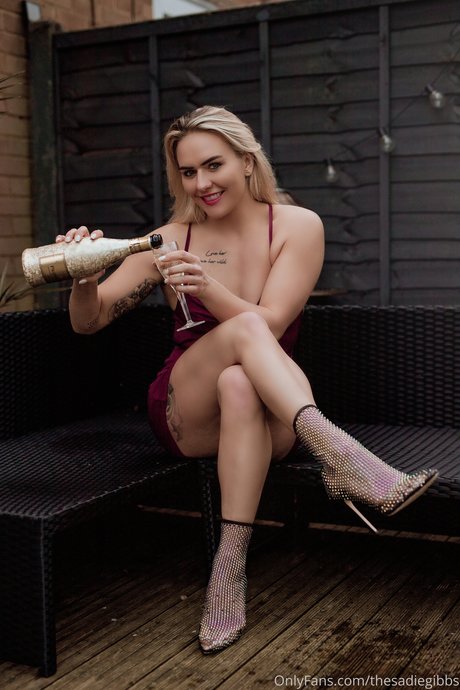 Sadie Gibbs onlyfans photo