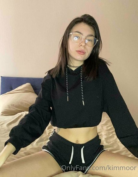 Kim Moor onlyfans free