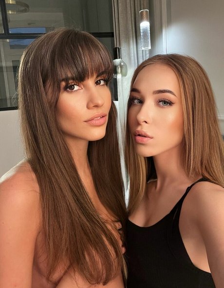 Lili Charmelle nude only fans leaks