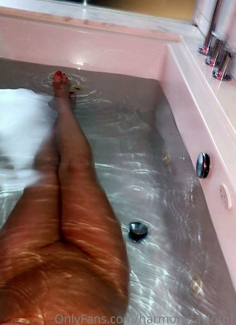 Harmony Taylor onlyfans leaks naked