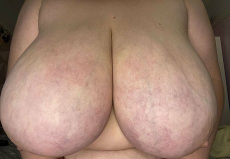 Gigantits onlyfans naked