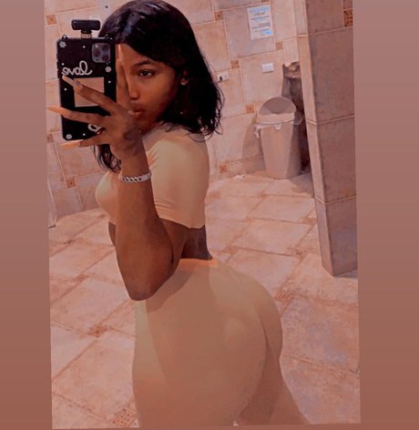 Sarabanks_ leak onlyfans nude