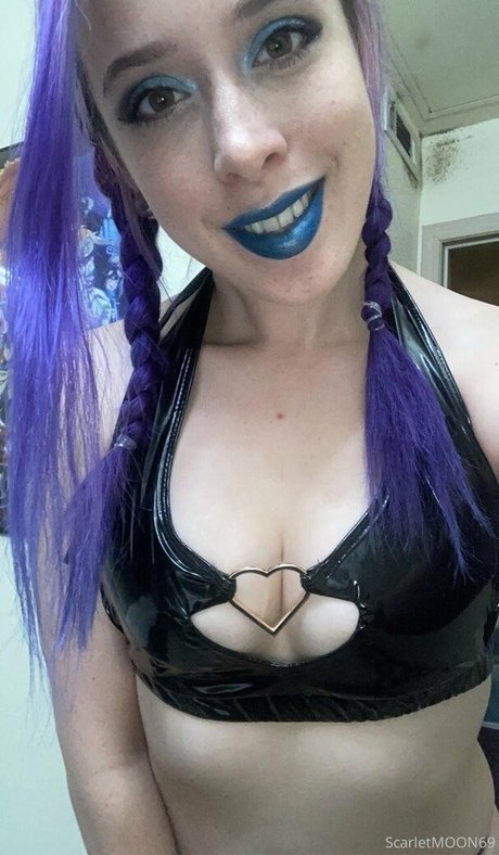 Scarlet Moon desnuda onlyfans