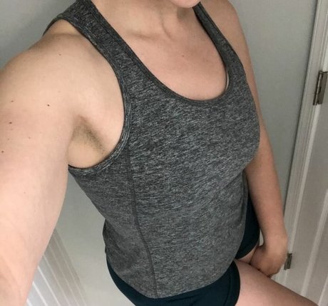 Emily Sequoia leaked only fans