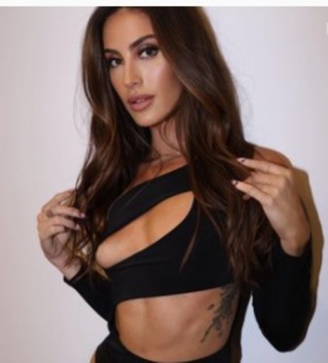 Kaylee Ricciardi onlyfans nude porn