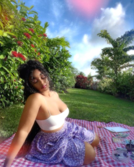 Jayla Doll naked onlyfans leaks