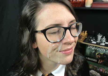 Embereon ass onlyfans