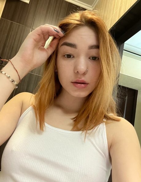 Sonya Solanski onlyfans boobs