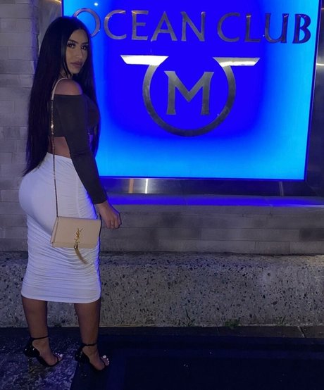 fat ebony onlyfans free xxx frame