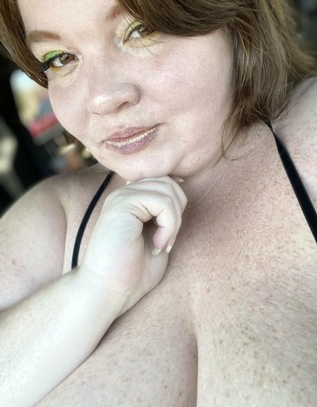 lexxxiluxe leaked nudes onlyfans