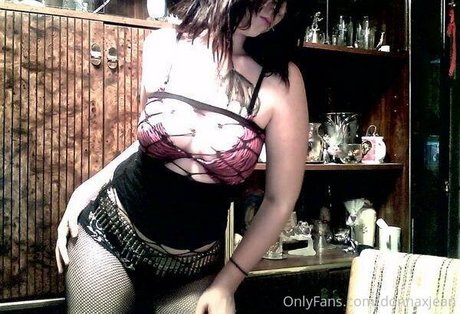 Donnaxjean onlyfans explicit content