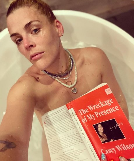 Busy Philipps onlyfans pic