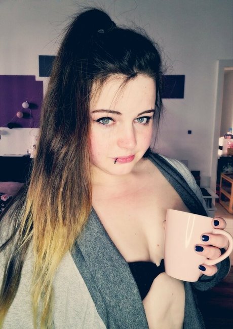 crazy curvy melii fans only