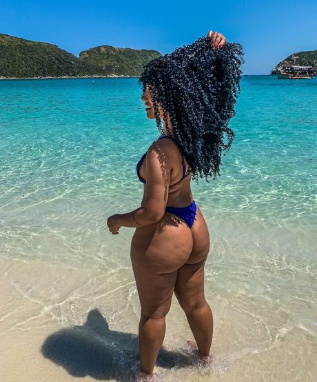 Pati Maia onlyfans page