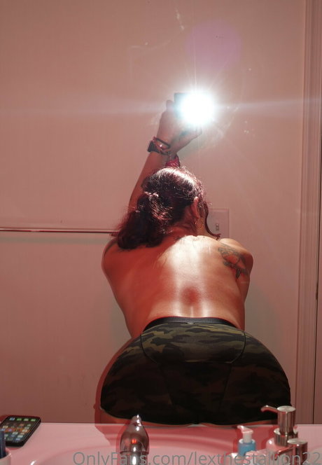 lexthestallion22 naked onlyfans