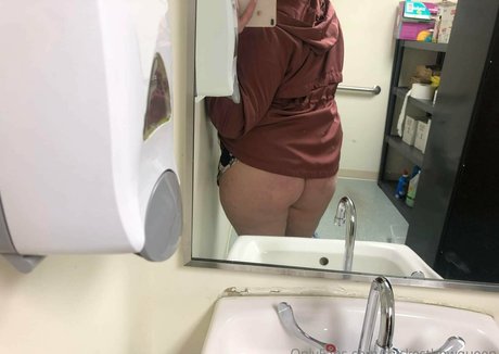 sara the snowbunny porn onlyfans