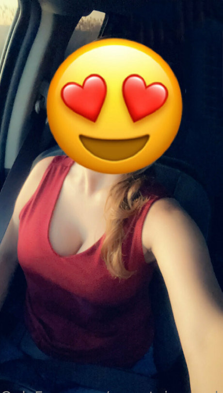 secretpineapplebabe only fans pic