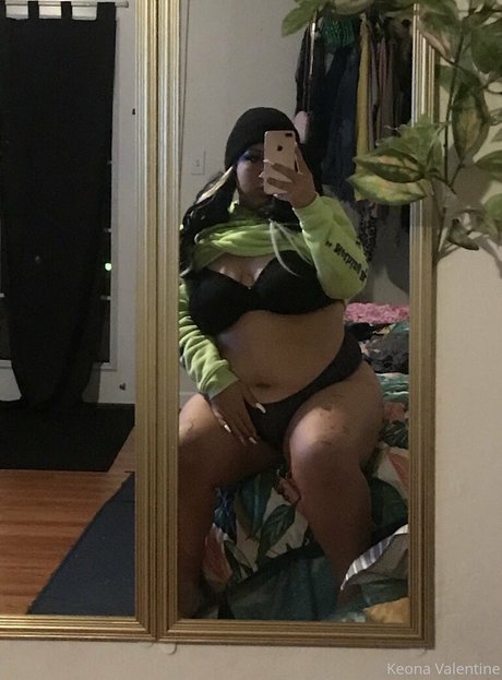 keonavalentine onlyfans strip