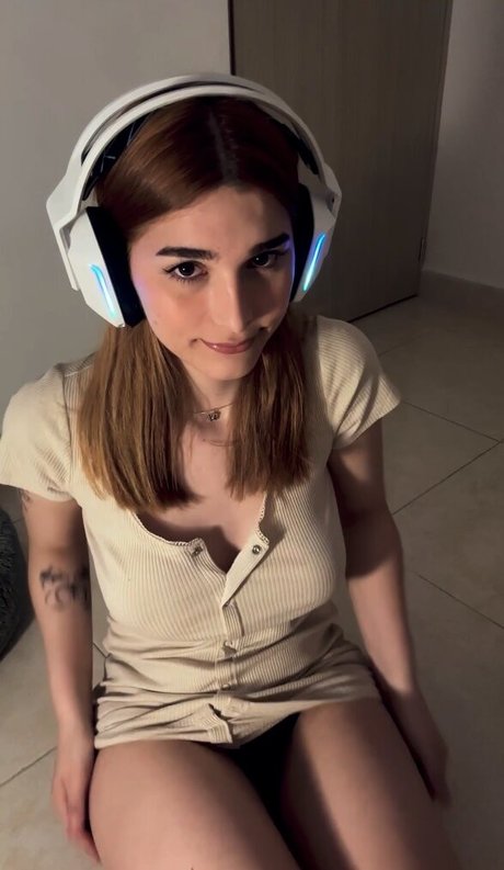 Maya Monroy Ruiz onlyfans leajs