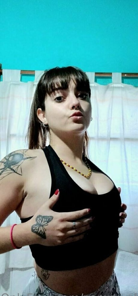 vampy alicia onlyfans leaked pictures