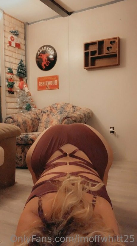 imoffwhitt25 onlyfans nudes