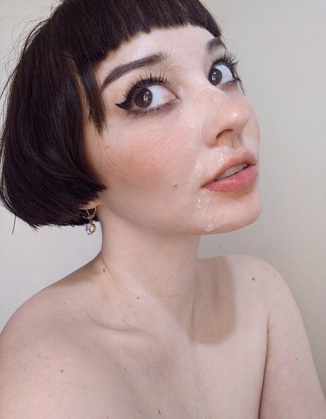 nataliagreyfvcks onlyfans strip tease