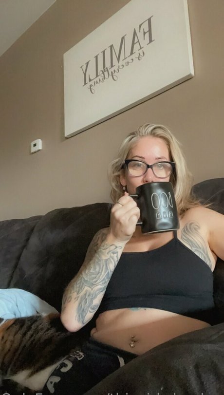 thisgirlwheelsamputee sex onlyfans