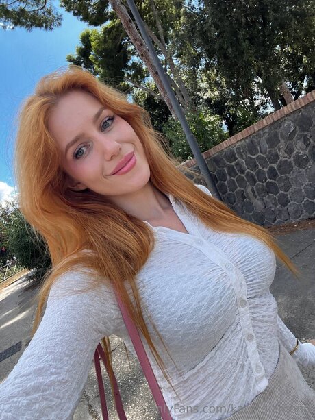 Katy Diamond onlyfans model photo