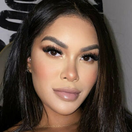 Aamadi Childress onlyfans nude leaks