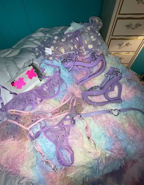 leahsprettyfeet nude onlyfans leaked