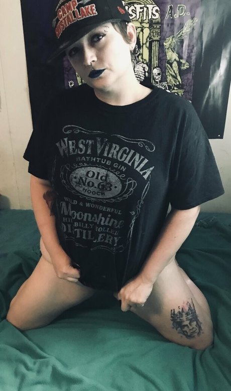 stellamars35 Profile pic