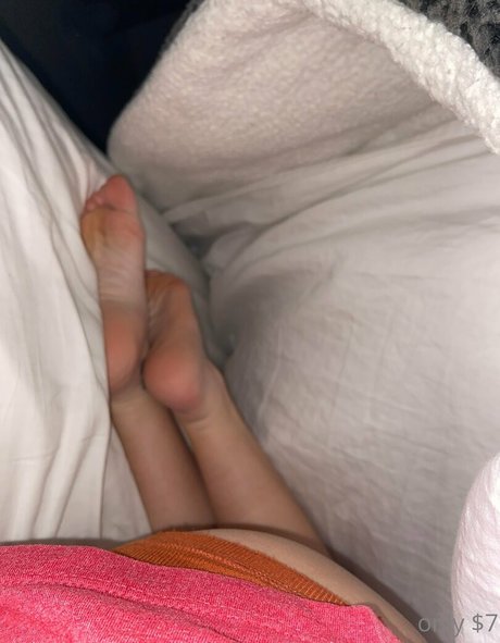 goddessvalentinaaa onlyfans porn leak