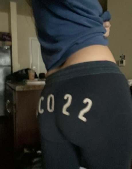 emilycc onlyfans free content