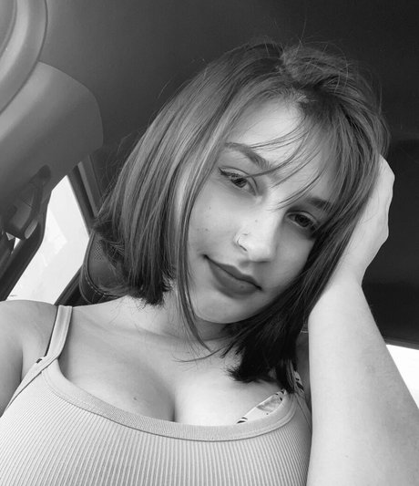 alex hazell onlyfans content leaked