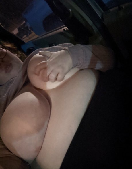 belthaneb topless onlyfans