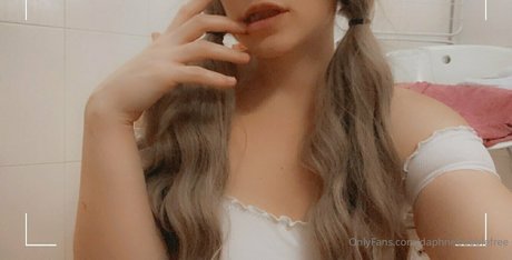 daphnebubblefree only fans leak