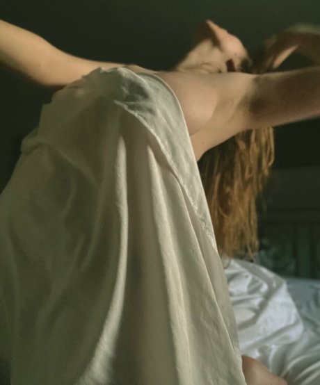 Ivie Walker onlyfans model