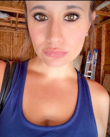 LillyBehave nude onlyfans leak