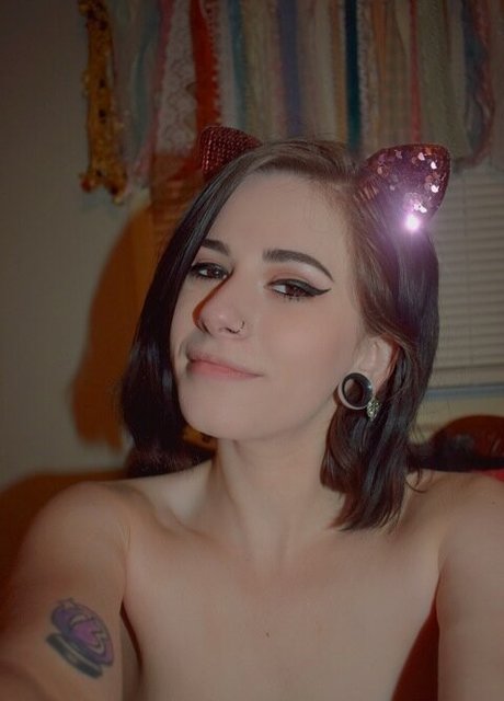 peach taste Profile pic