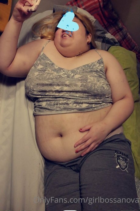 girlbossanova only fans nude